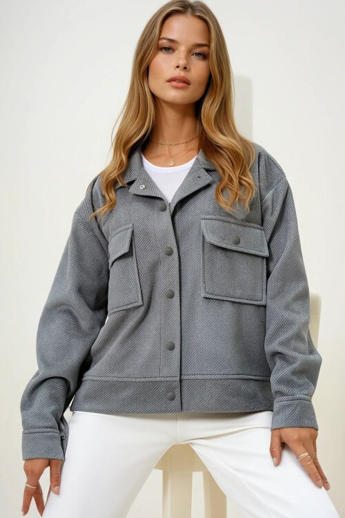 Gri İçi Astarlı Çift Cepli Kaşe Ceket