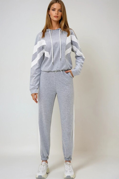 Grimelanj Kapüşonlu Renk Bloklu  İki İplik  Sweatshırt Ve Paçası Lastikli Eşofman Takımı