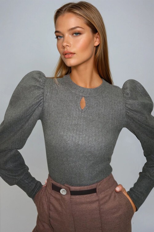 Haki Bisiklet Yaka Damla Dekolteli Prenses Kol Triko Bluz