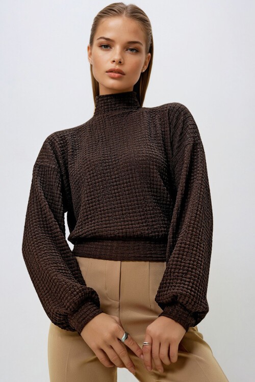 Kahverengi Yarım Balıkçı Yaka Bürümcük Crop Bluz