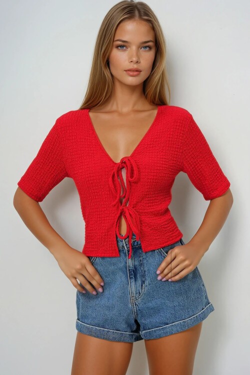 Kırmızı Önden Bağlamalı Kısa Kol Gofre Yazlık Bluz
