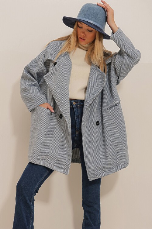 Lacivert Kruvaze Yaka Balık Sırtı Desenli Kaşe Cepli Astarsız Kaban