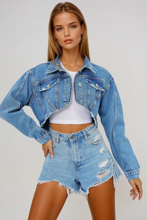 Mavi Yıpratmalı Vintage  Dikiş Detaylı Crop Jean Ceket