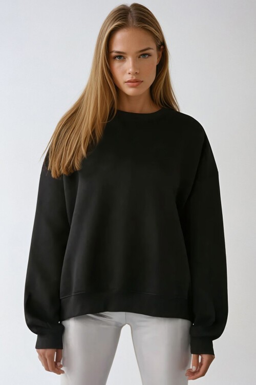Siyah Bisiklet Yaka Oversize Mevsimlik Basic Sweatshirt