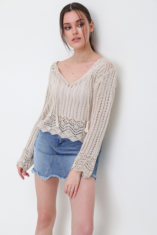 Bej V Yaka Ajurlu Mevsimlik Triko Bluz Esq0010