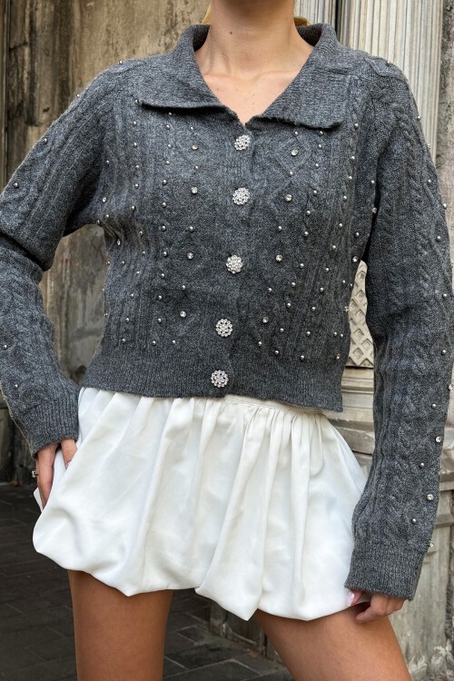 Antrasit İşlemeli Triko Hırka