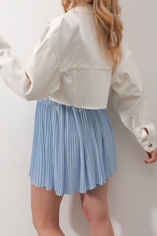 Beyaz Çift Cepli Önü Düğmeli Lazer Kesim Crop Jean Ceket