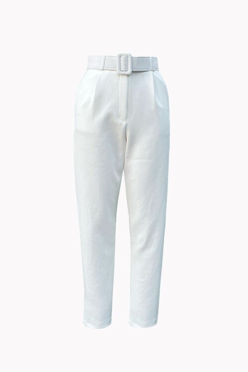 Beyaz Kemerli Pantolon