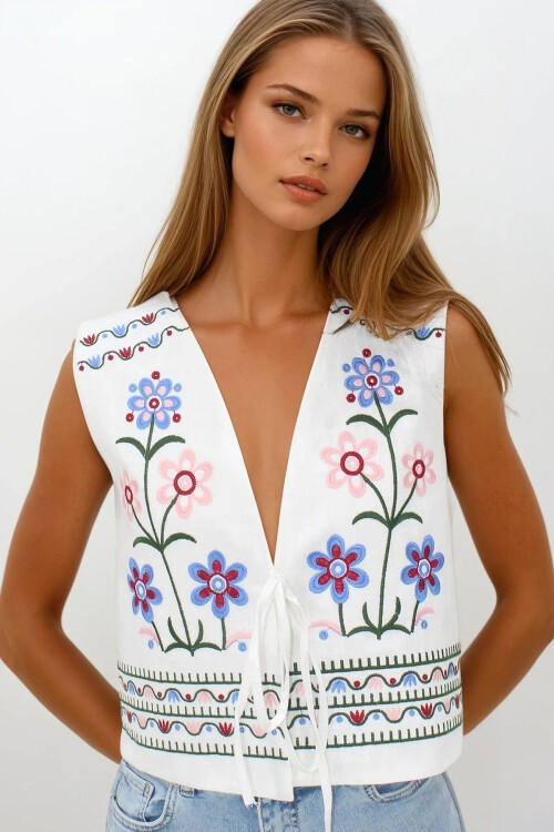 Beyaz Nakışlı Bağcık Detaylı Tasarım Ham Keten Yelek