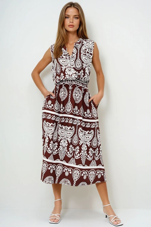 Ekru Kahve Hakim Yaka Önü Düğmeli Sıfır Kol Dokuma Yazlık Elbise