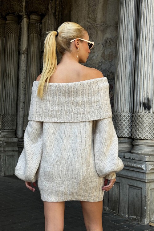 Ekru Madonna Yaka Triko Kazak