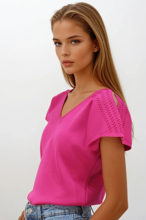 Fuşya Ajurlu Kolları Yırtmaç Detaylı Triko Bluz