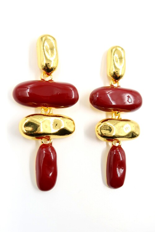 Gold Mineli Kabartmalı Modern Tasarım Küpe