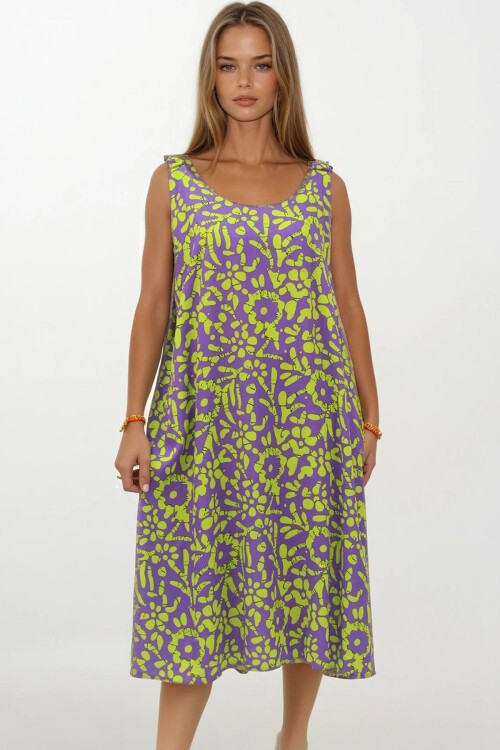 Mor Omuzları Lastikli Kolsuz Rahat Kesim Desenli Elbise