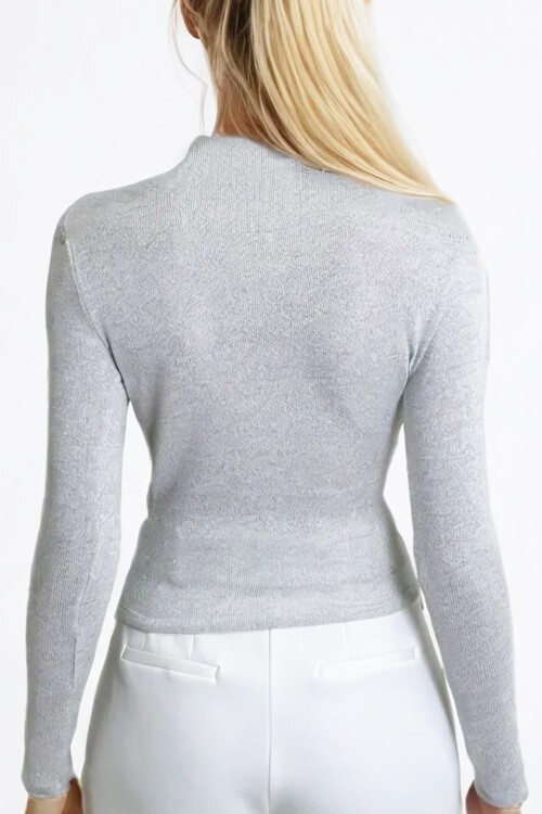 Simli Gri Dik Yaka Omzu Drapeli Gümüş Simli Bluz