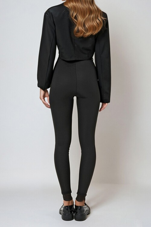 Siyah Altın Rengi Düğmeli Önü Çımalı Tayt