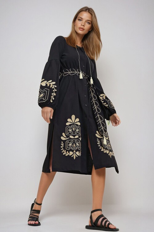 Siyah Hakim Yaka Kemerli Çift Yırtmaçlı Keten Elbise