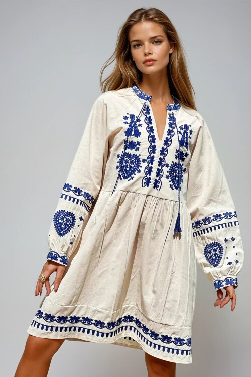 Taş V Yaka Nakışlı Ham Keten Elbise