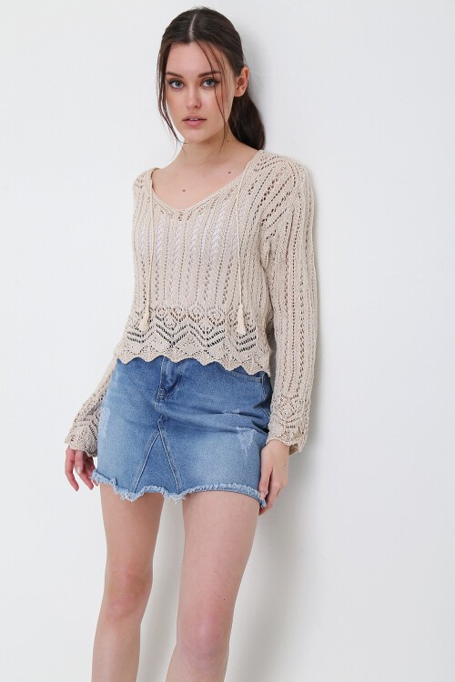 Bej V Yaka Ajurlu Mevsimlik Triko Bluz Esq0010