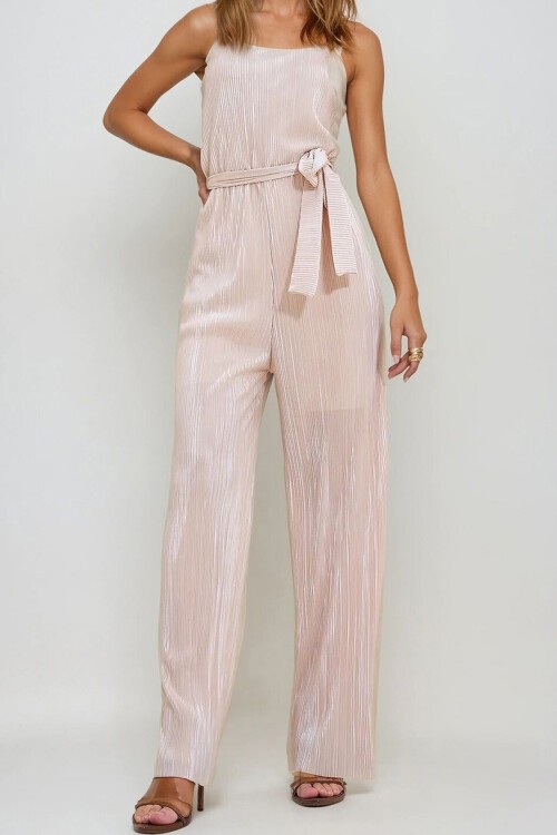 Açık Bej Askılı Beli Kemerli Göğüs Dekolteli Pileli Tulum