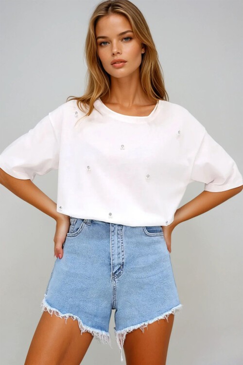 Beyaz Bisiklet Yaka Oversize İnci Ve Taş İşlemeli T Shirt