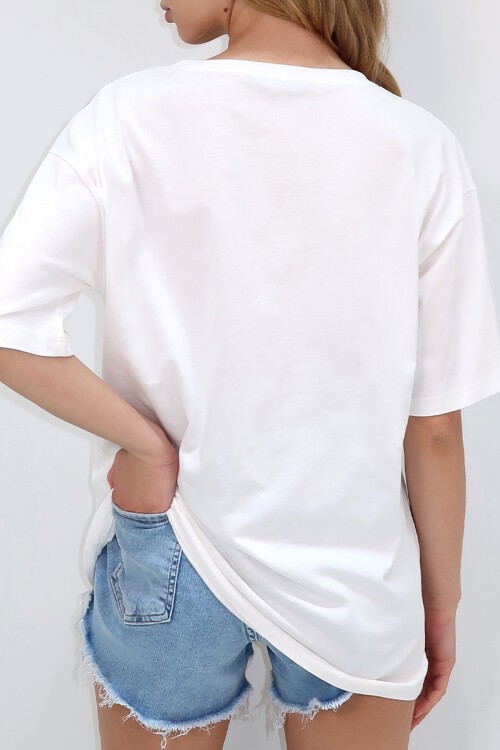 Beyaz Bisiklet Yaka Oversize İnci Ve Taş İşlemeli T Shirt