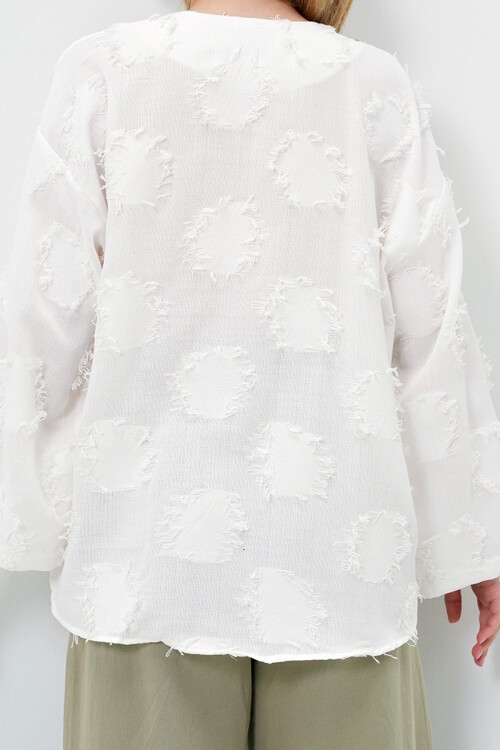 Beyaz V Yaka Önü Bağlamalı Püskül Detaylı Yazlık Keten Ceket