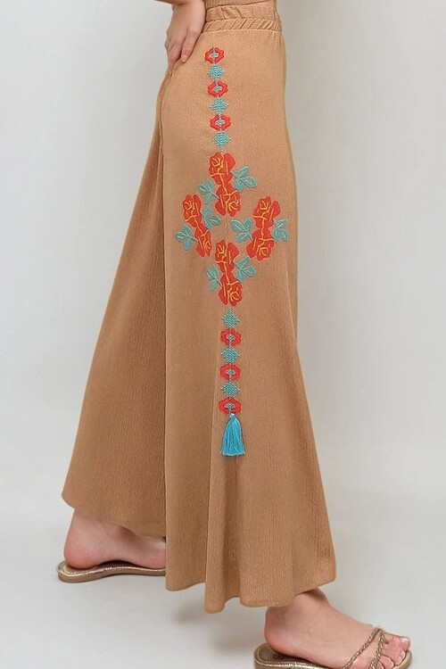 Bisküvi Yanları Etnik Desen Nakış İşlemeli Krinkıl Palazzo Pantolon