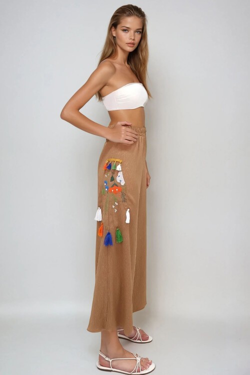 Bisküvi Yanları Etnik Desen Nakışve Püskül  İşlemeli Krinkıl Palazzo Pantolon