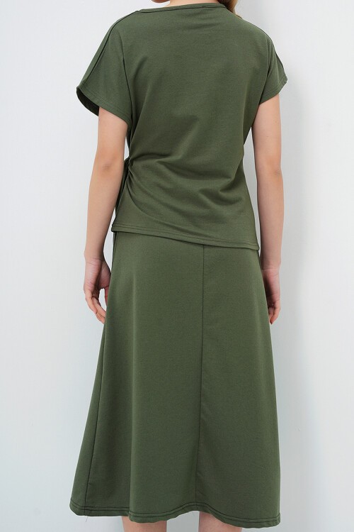 Haki Bisiklet Yaka Drape Detaylı Bluz Ve Kloş Etek Takım