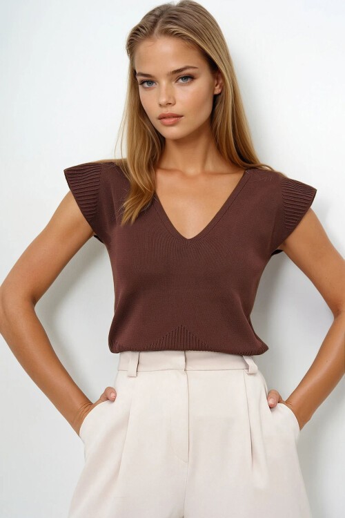 Kahverengi Ön Arka V Yaka Yazlık Triko Bluz
