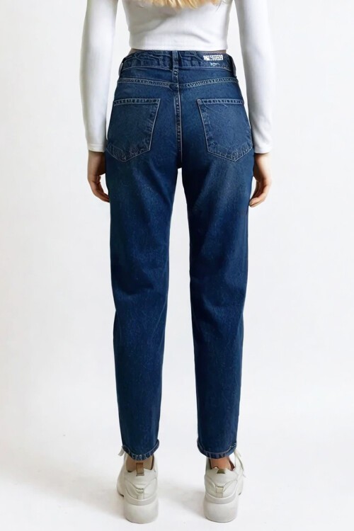 Koyu Mavi Normal Bel Yıpratmalı Dar Paça Jean Pantolon