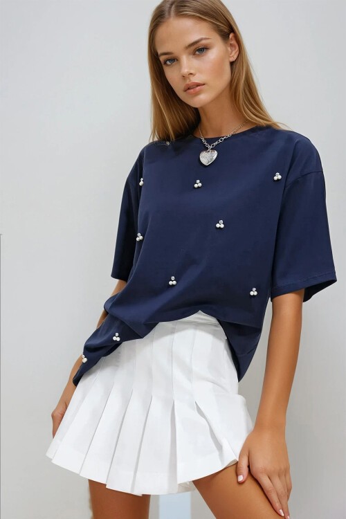 Lacivert Bisiklet Yaka Oversize İnci Ve Taş İşlemeli T Shirt