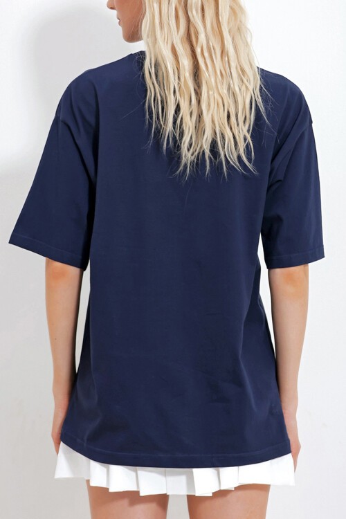 Lacivert Bisiklet Yaka Oversize İnci Ve Taş İşlemeli T Shirt