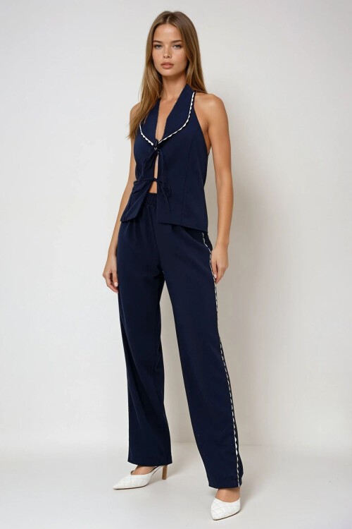 Lacivert Fisto Biyeli Sırt Dekolteli Dokuma Yelek Ve Pantolon Takım