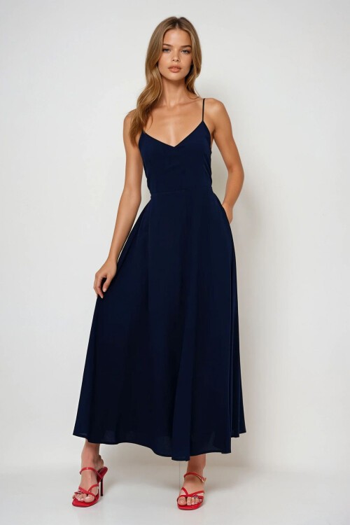 Lacivert İp Askılı Sırtı Bağlama Detaylı Maxi Boy Yazlık Elbise