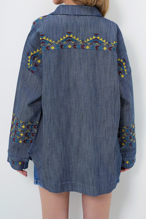 Lacivert Nakış İşlemeli Gabardin Oversize Gömlek Ceket