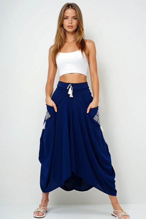 Lacivert Nakışlı Çift Cepli Şalvar Kesim Dokuma Etek