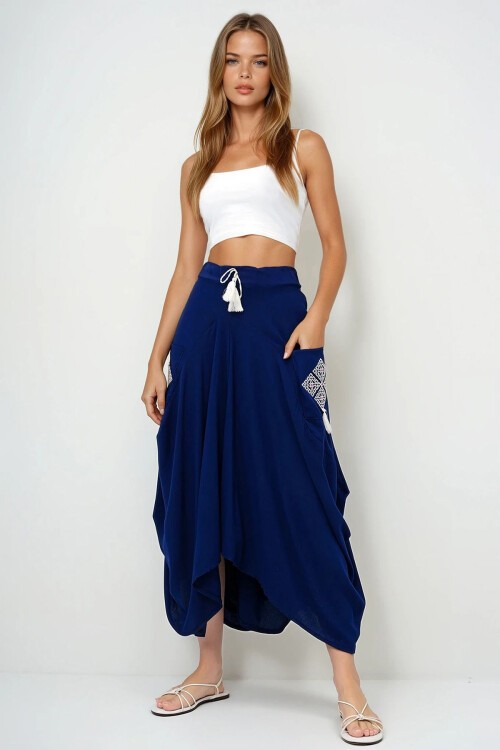 Lacivert Nakışlı Çift Cepli Şalvar Kesim Dokuma Etek