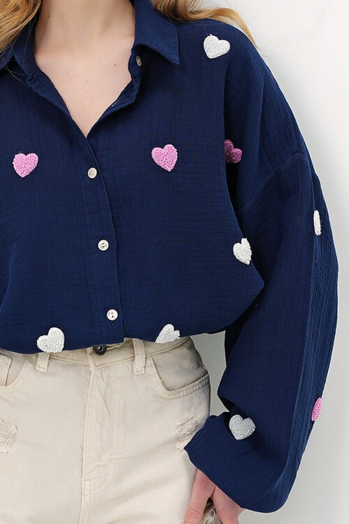 Lacivert Süzene Kalp İşlemeli Oversize Müslin Keten Gömlek