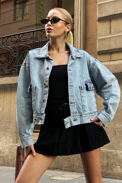 Mavi Cep Detaylı Düğmeli Kot Ceket