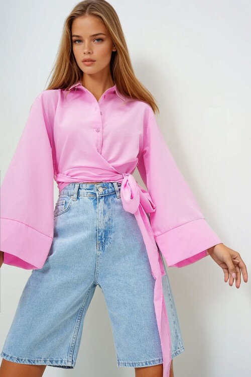 Pembe Geniş Manşetli Kol Detaylı Önü Bağlamalı Poplin Gömlek