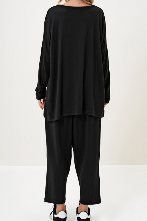 Siyah Bisiklet Yaka Asimetrik Kesim Oversize İki İplik Sweatshırt Ve Pantolon Takım