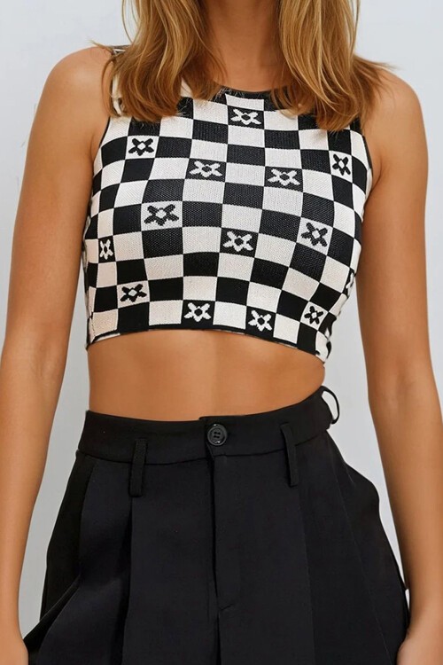 Siyah Bisiklet Yaka Dama Desenli Sıfır Kollu Fitilli Bluz