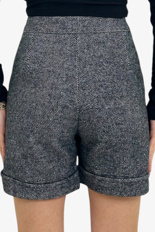 Siyah Duble Paça Çift Cepli Kışlık Kaşe Şort