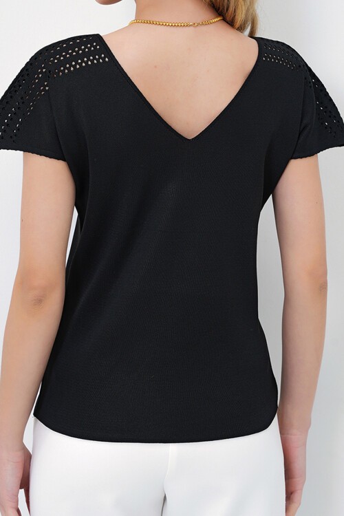 Siyah Ön Arka V Yaka Omuzu Ajurlu Triko Bluz
