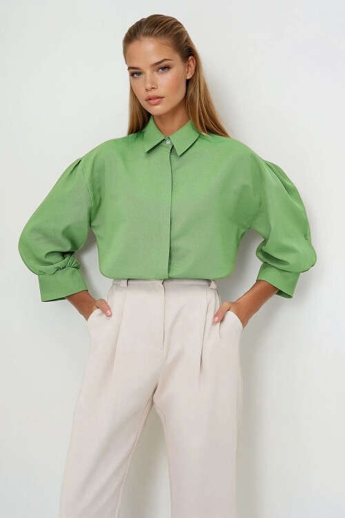 Su Yeşili Balon Kol Gizli Patlı Dokuma Gömlek