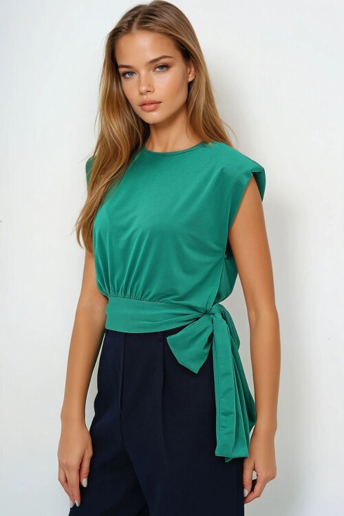 Yeşil Bisiklet Yaka Vatkalı Beli Bağlama Detaylı Sandy Bluz