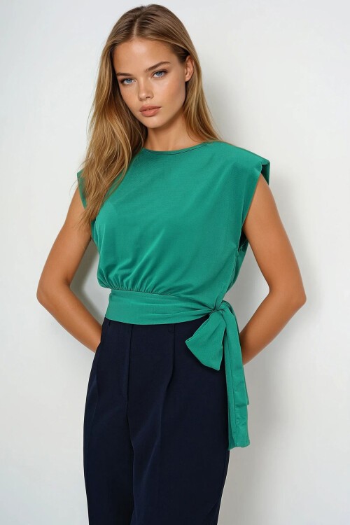 Yeşil Bisiklet Yaka Vatkalı Beli Bağlama Detaylı Sandy Bluz