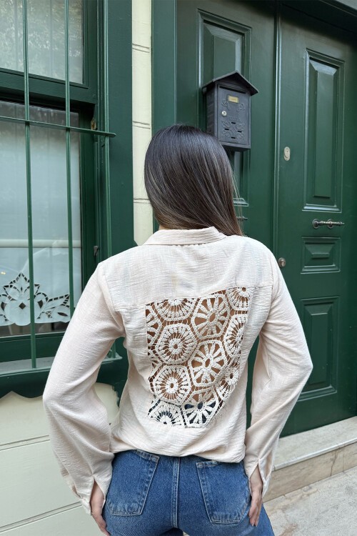 Bej Güpür Detaylı Oversize Gömlek